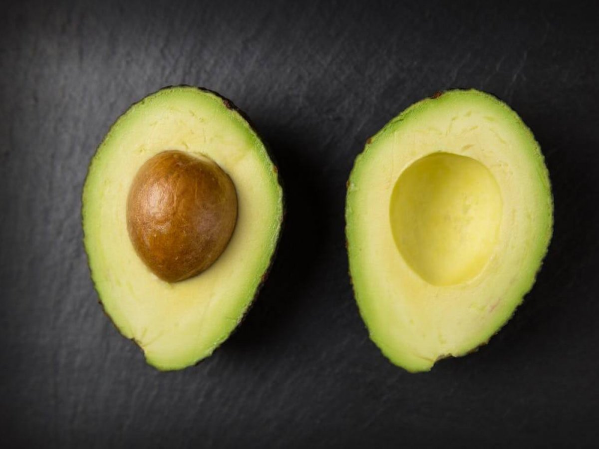 Play with Momentum Couscous Cum sa cultivi un avocado din sambure la tine acasa | Jurnal de Design